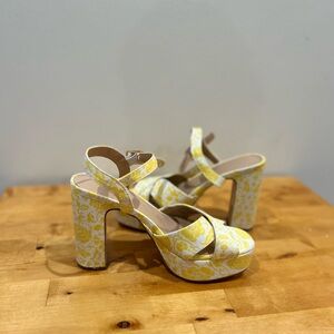 Yellow Just Fab Floral Platform Block Heel Sandals